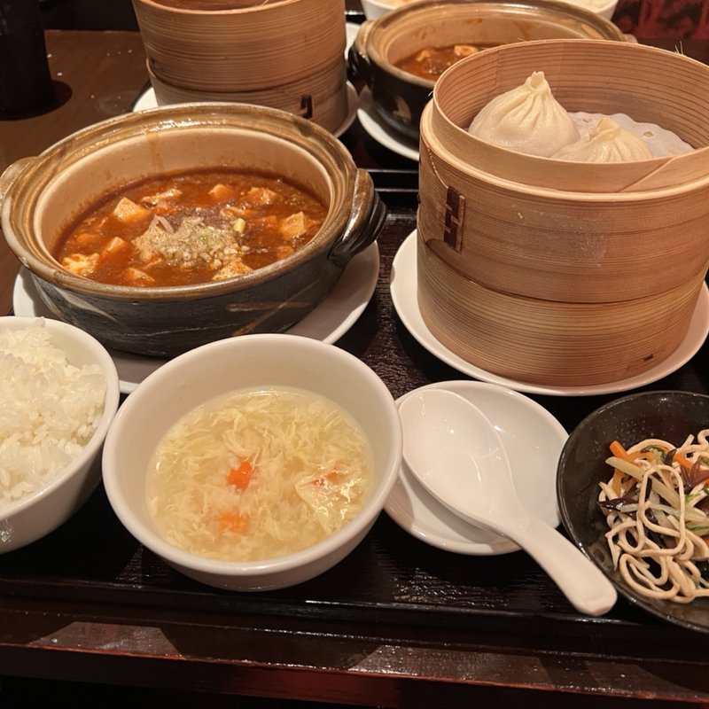 麻婆豆腐セット(龍福小籠堂 東京ビル TOKIA店)