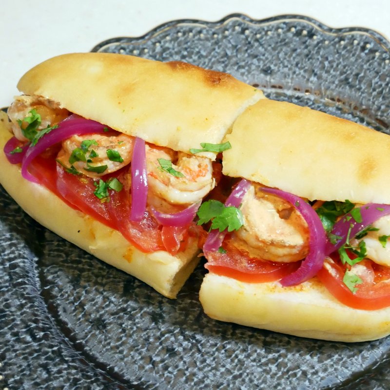 スパイシーシュリンプロール(ザ・ペニンシュラ　ブティック＆カフェ)