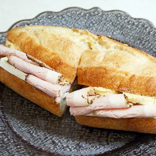 パリジャン(ザ・ペニンシュラ　ブティック＆カフェ)