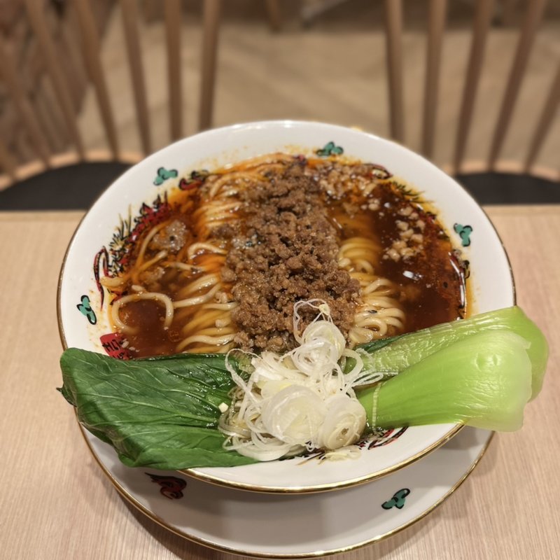 黄金の担担麺(担担麺の掟を破る者)