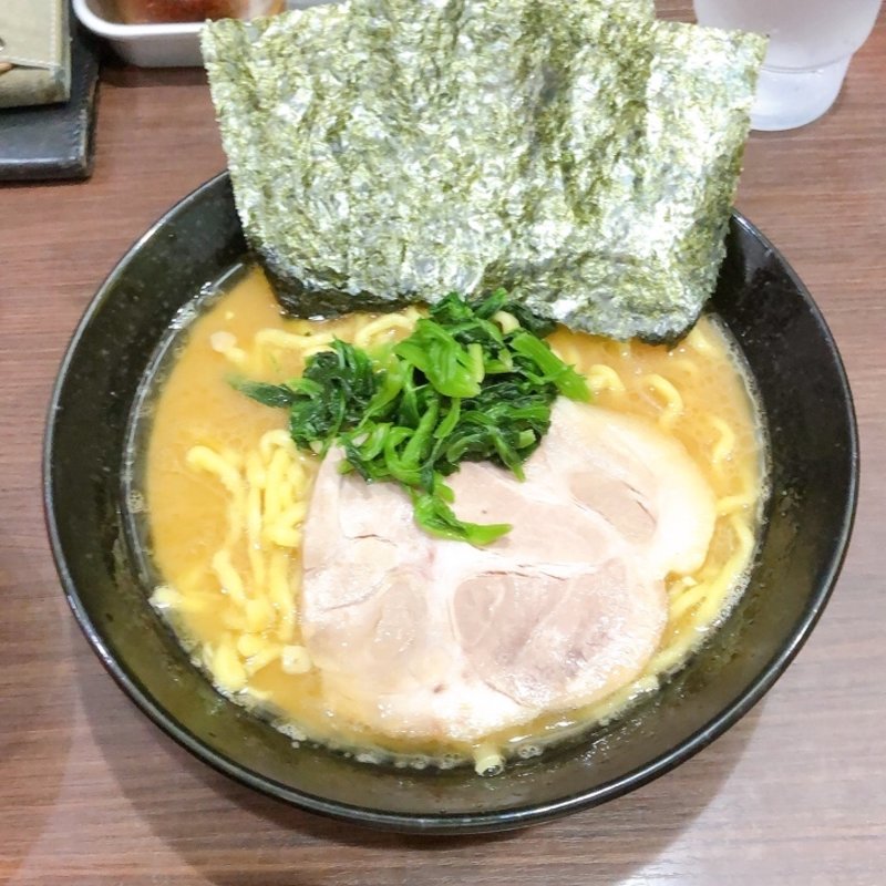 ラーメン 中盛(らーめん家 せんだい 本店)