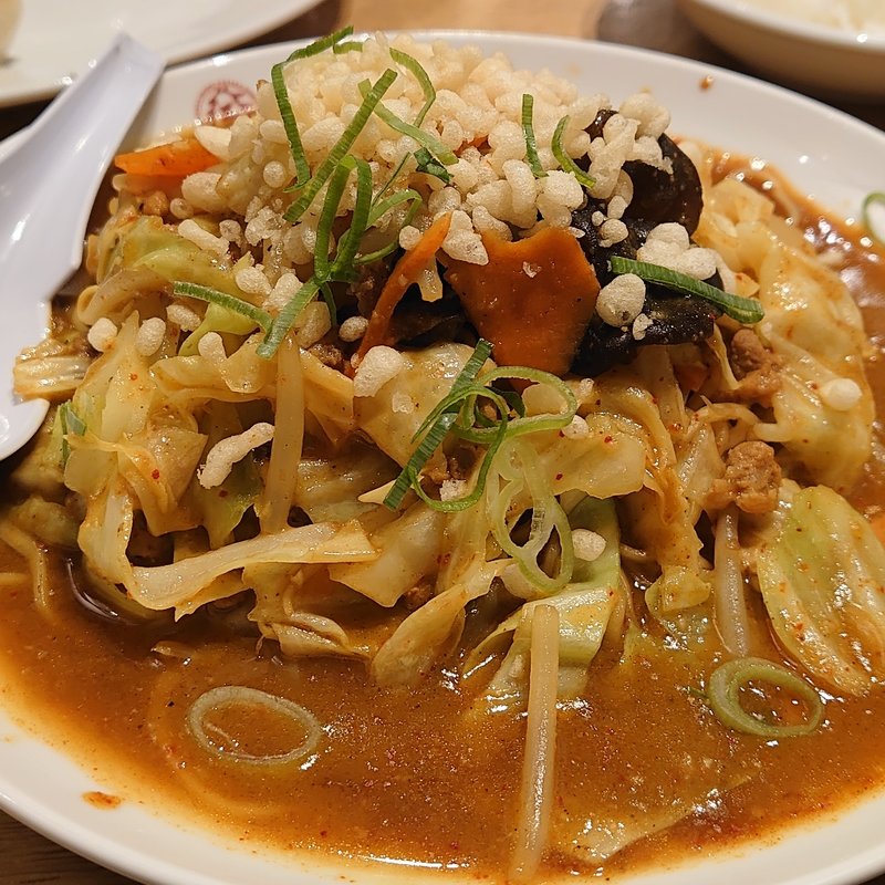 タンタンタンゴのつゆだくカレーやきそば(大阪王将 大井町店)