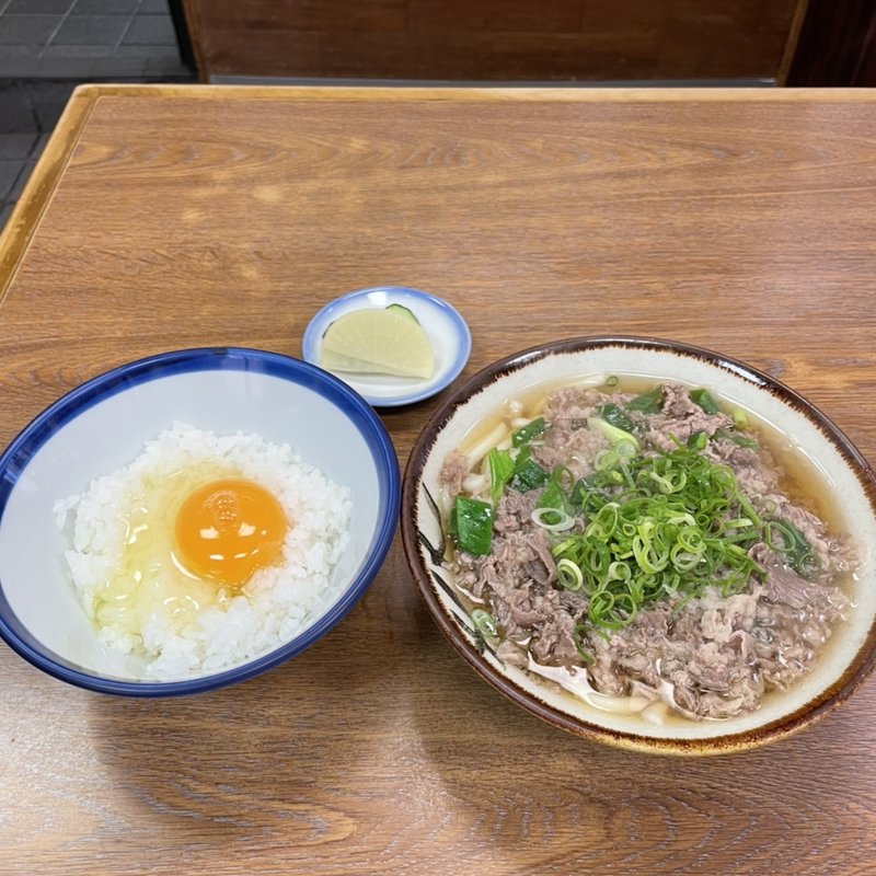 肉うどん(千とせ 本店 （ちとせ）)