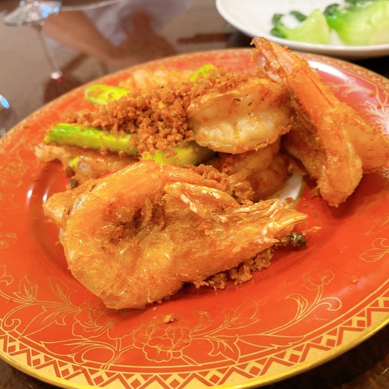 避風塘とエビとアスパラの炒め物(錦福 香港美食)