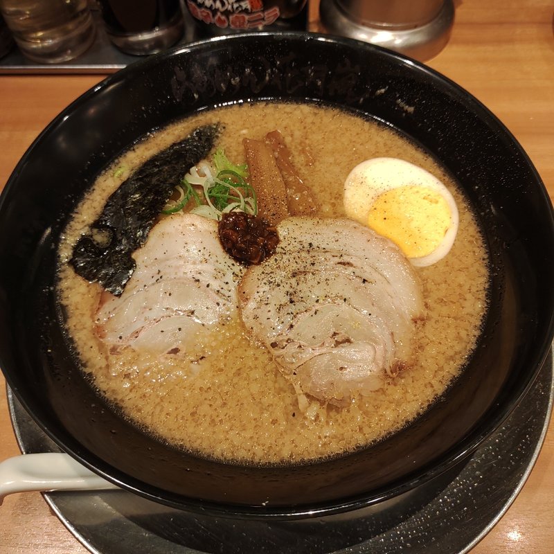 嵐げんこつらあめん(ラーメン花月嵐子安店)