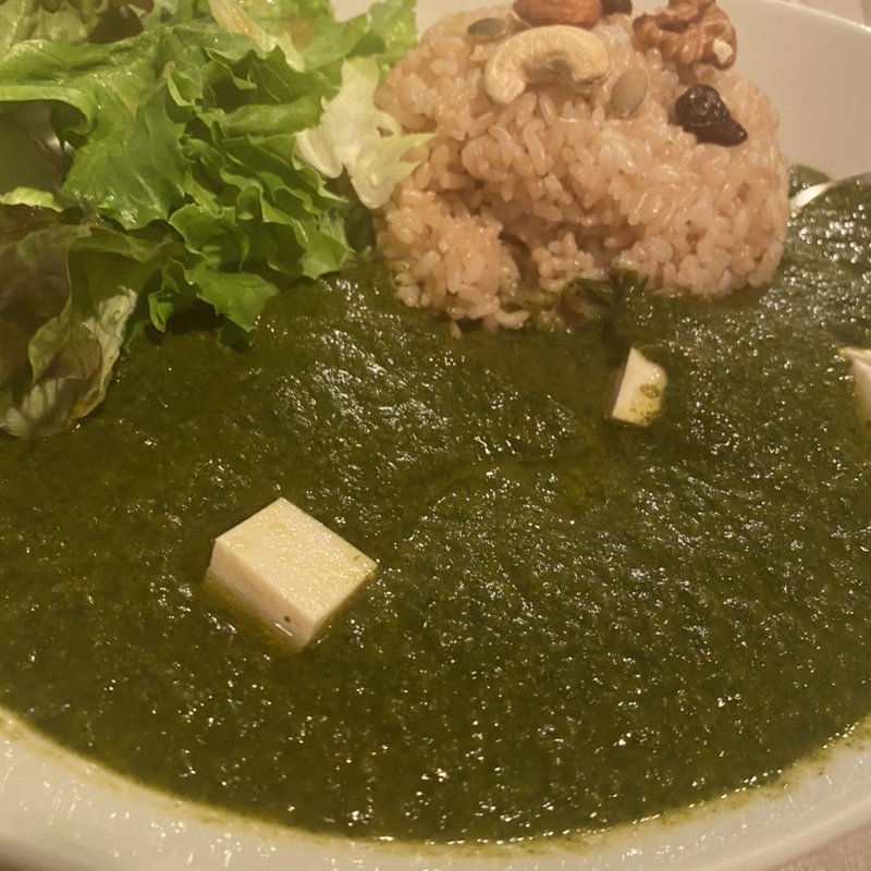 グリーンカレー(AIN SOPH. ripple Kabukicho アインソフリプル歌舞伎町店)