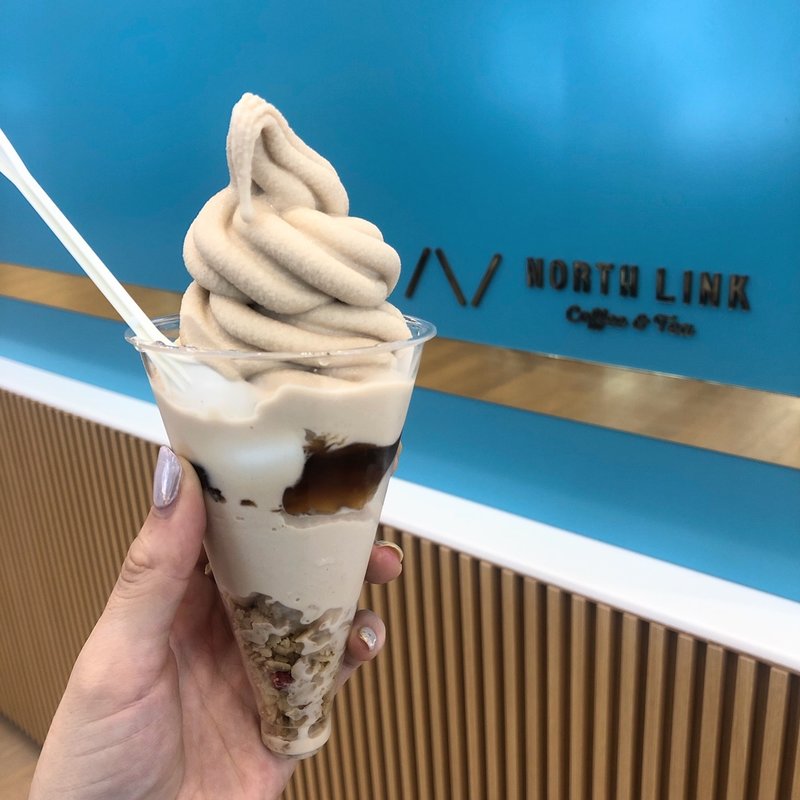 アーモンドミルクラテ(NORTH LINK coffee & tea Kanagawa Univ.)