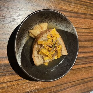 餅巾着(オニオングラタンスープ)(焼き鳥とワイン＋ビストロおでん 3B)