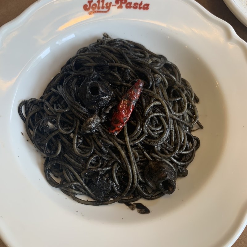 イカスミ(ジョリーパスタ 本牧店)