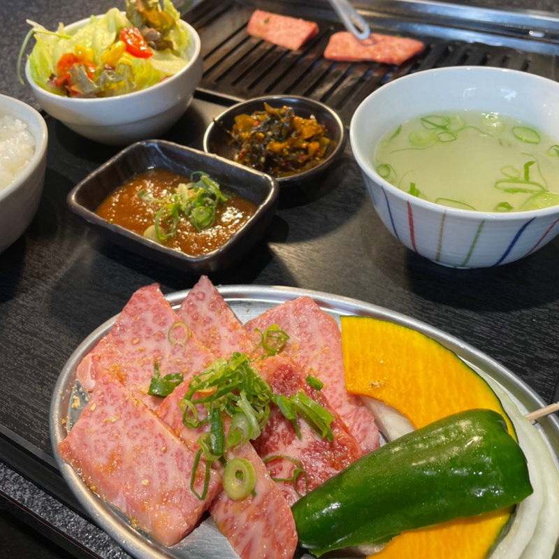 (焼肉 じゃりン子)