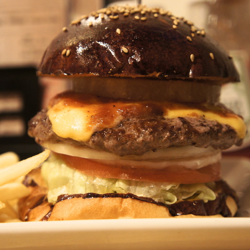 パインチーズバーガー(ハングリーヘブン　業平タワービュー通り店)