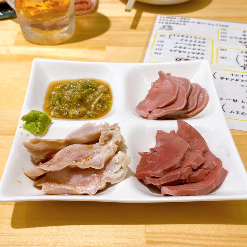 肉刺し3点盛り(やきとん 瑞貴)