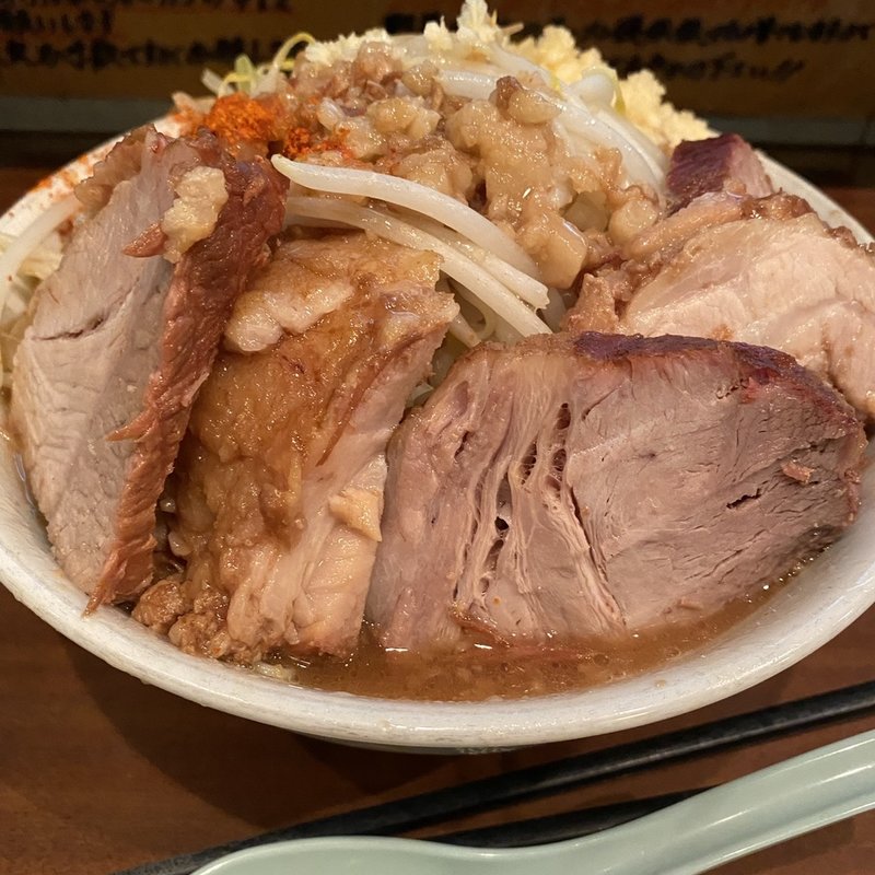 ラーメン 並300g(ラーメン荘 地球規模で考えろ 未来へ )