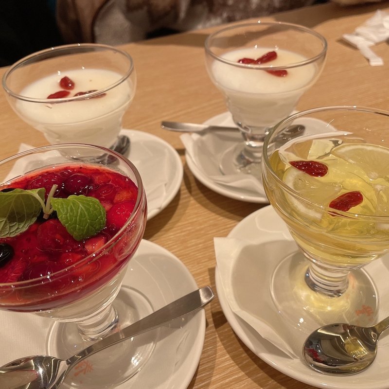 杏仁豆腐(鼎泰豊 札幌ステラプレイス店)