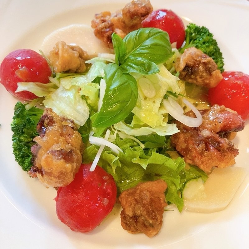 揚げたてイイダコとヤリイカのサラダ(Dude （デュード）)