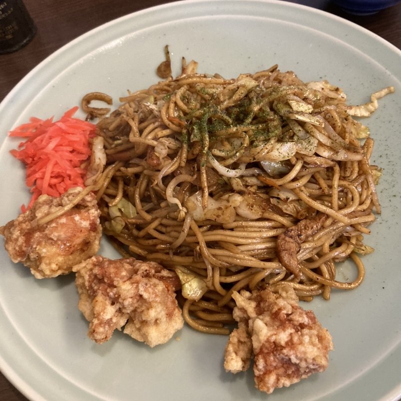 唐揚げ焼そば(おおむら亭 境川店)