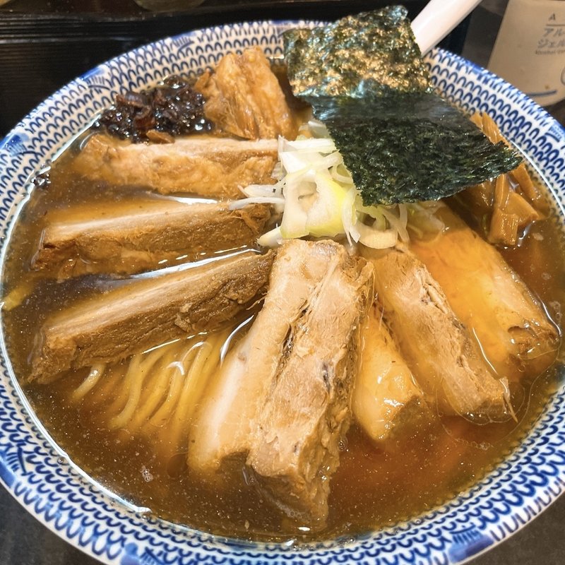 醤油チャーシューメン大盛り(麺心 國もと)