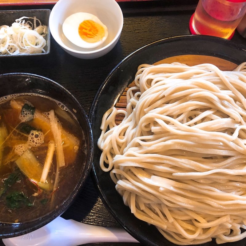 豪麺(ゴーメン)大盛り(手打ち 地粉屋 駕籠休み)
