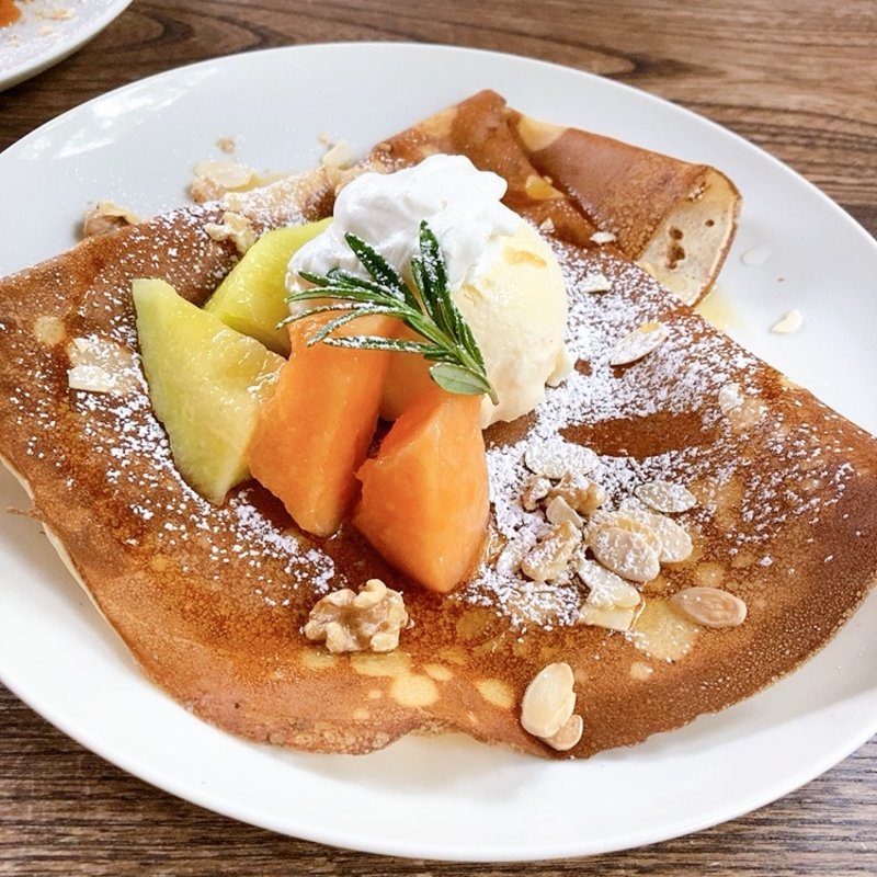 メロンのクレープ(啄木鳥 )