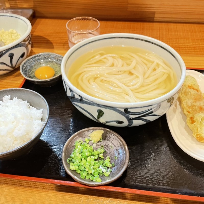 お昼のセット　冷やかけ大(うどん処 重己)