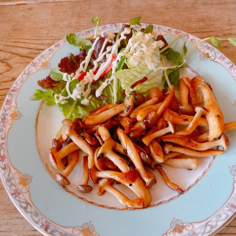 しめじバター(LUSSO CAFE)