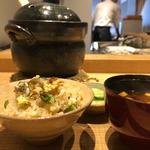 鮎と焼きアスパラガスの土鍋ご飯(tsugumi)