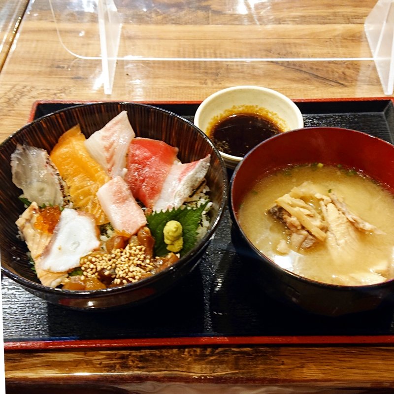 海鮮丼(博多豊一長浜食堂 )