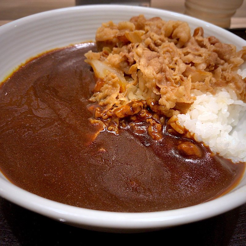 牛黒カレー(吉野家 仙台河原町店 )