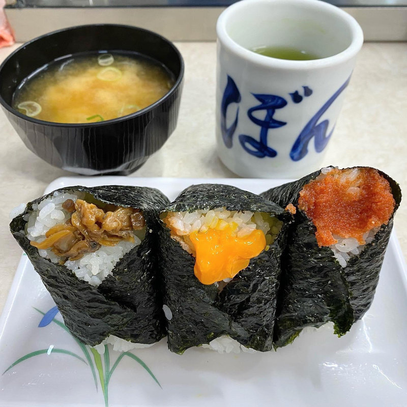 あさり 卵黄 明太子(おにぎり ぼんご 大塚本店)