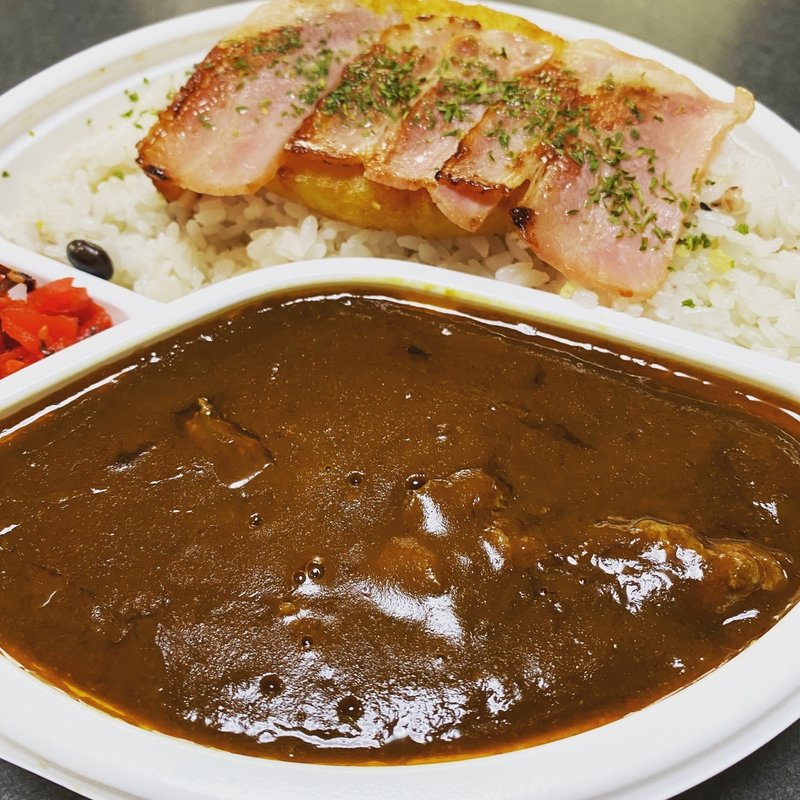ベーコンポテトカレー(KURAU)