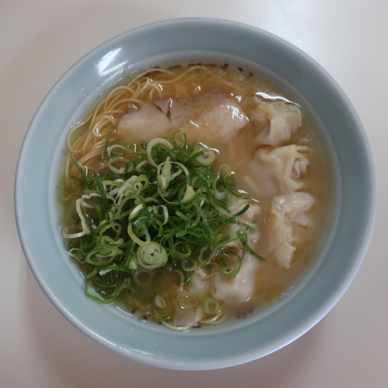 ワンタンメン(福一ラーメン博多駅前店)