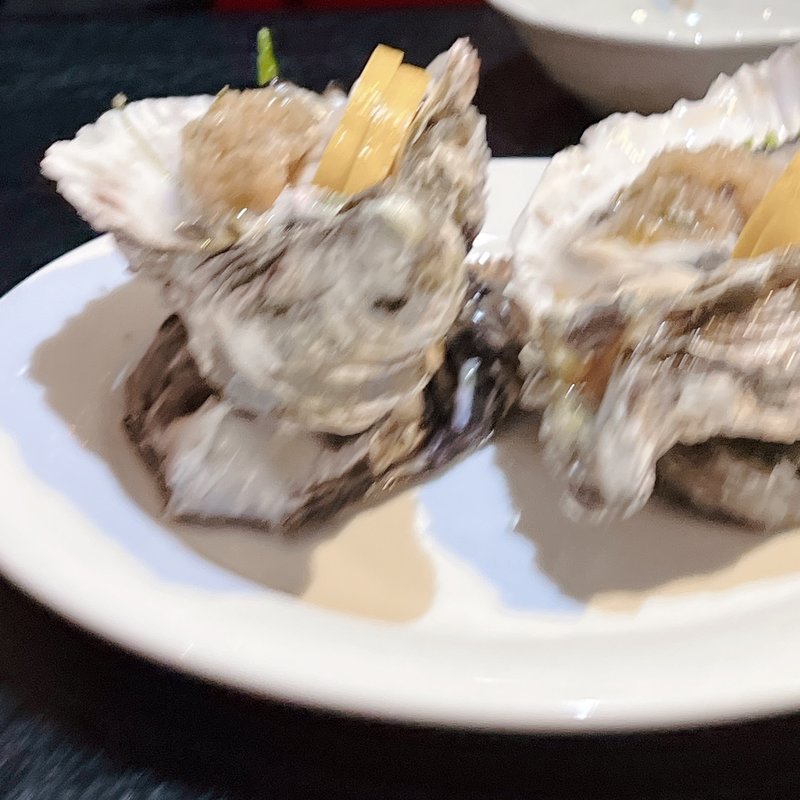 生牡蠣(アンジェリーナペペロン・バル )