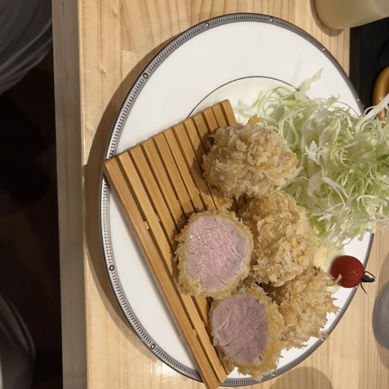 ヒレかつ定食(とんかつ　バンブー)