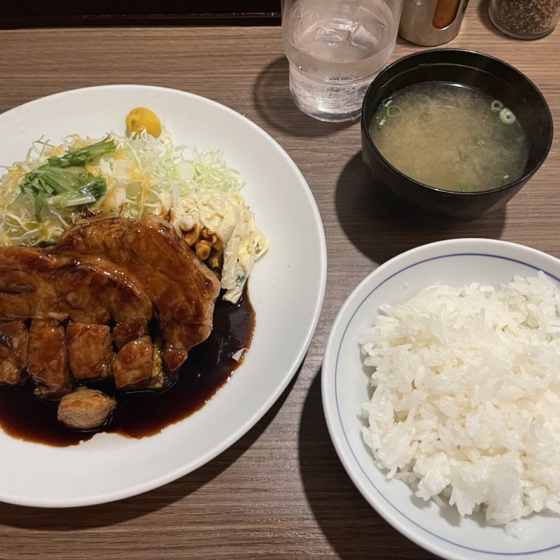 トンテキ定食(大阪トンテキ ホワイティ梅田 )