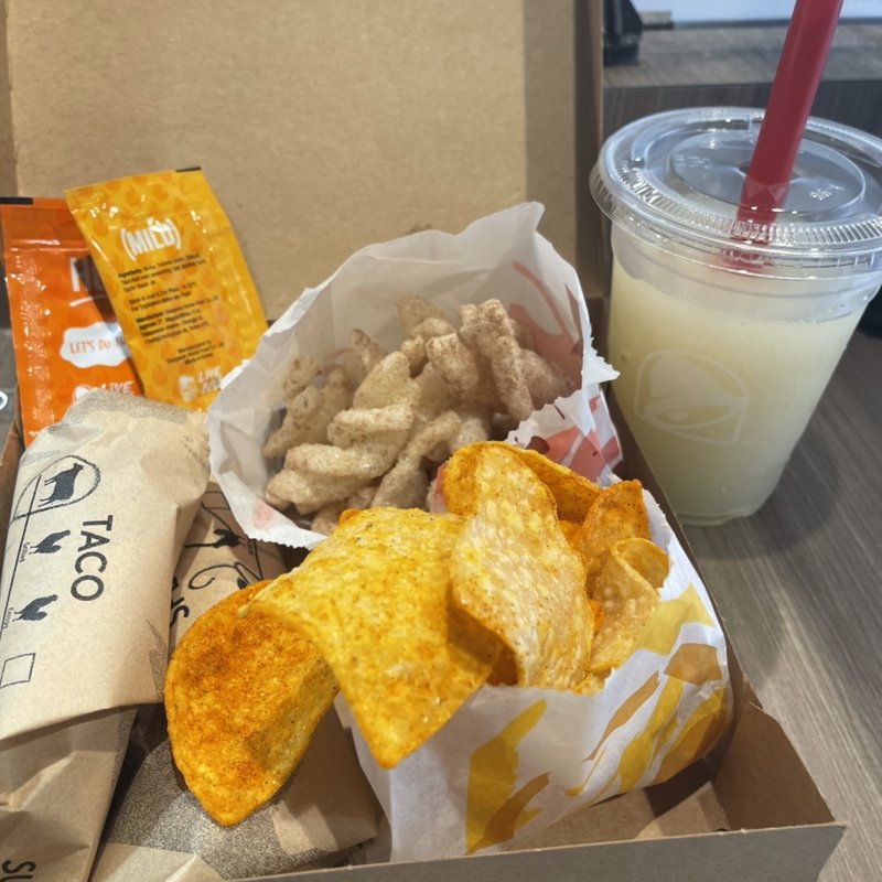 BIG BELL BOX(TACO BELL タコベル 阪急三番街店)