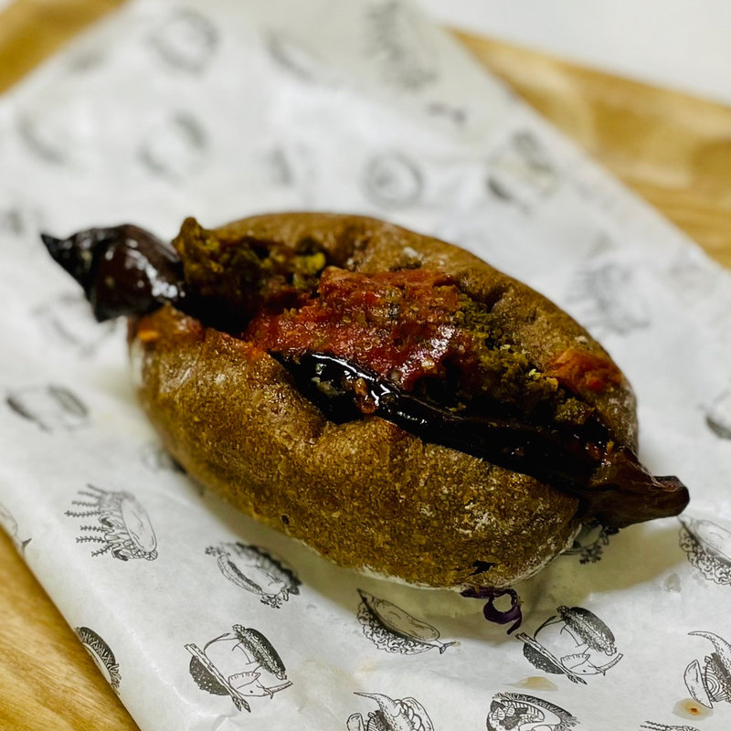 茄子アラビアータドッグ(アマムダコタン表参道店)