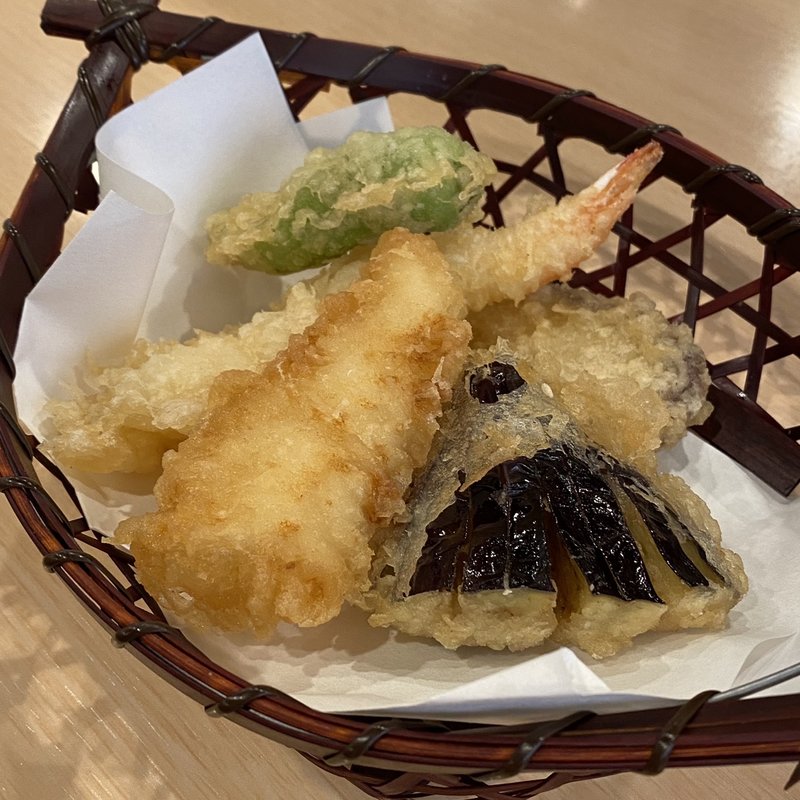 揚げたて天ぷら盛り合わせ(うどん食堂太鼓亭 伊丹昆陽店)