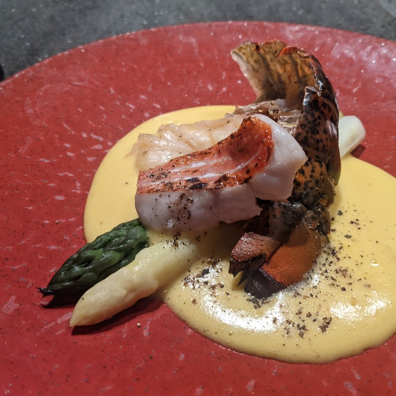 オマール海老、金目鯛、アスパラ(ete)