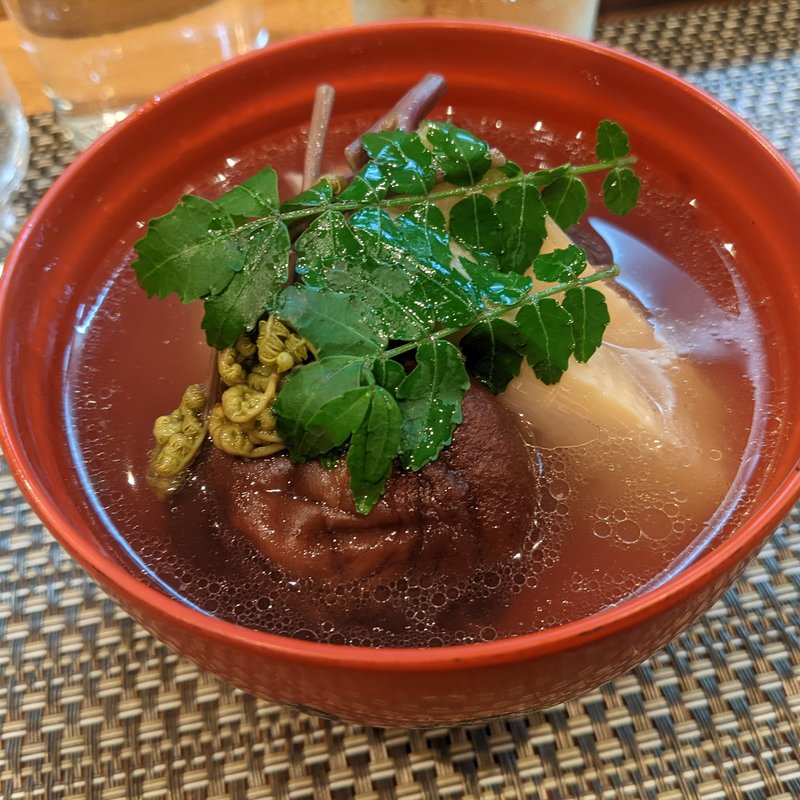 本マグロ・筍のお椀(割烹　船生 )