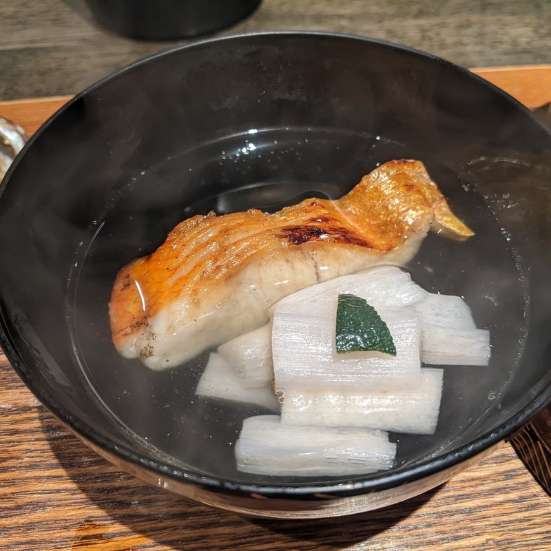 金目鯛とズイキのお椀(松陰鶴水)