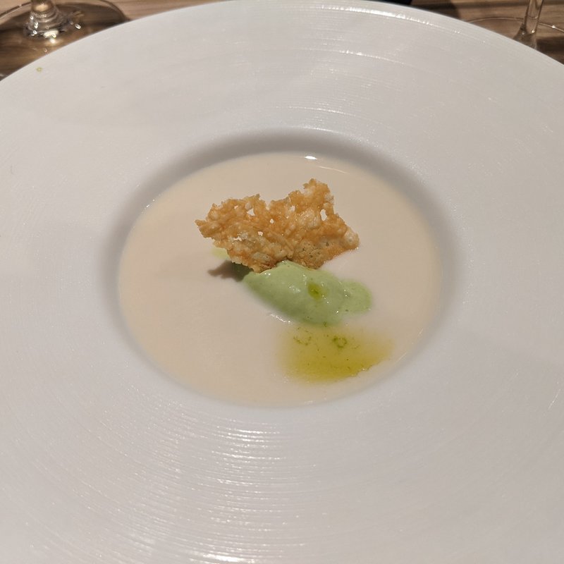 ポタージュサンジェルマン　カリカリチーズと(ルディック)