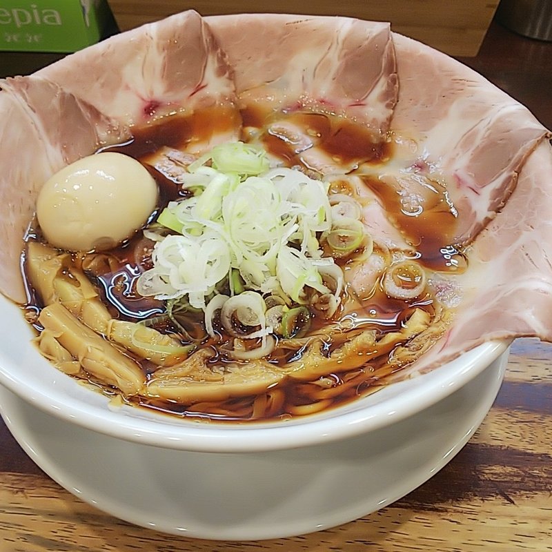 特製ブラックユース(世界が麺で満ちる時)