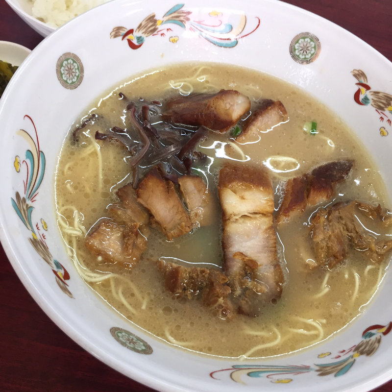 チャーシュー麺(九州ラーメン 太陽 （きゅうしゅうらーめん たいよう）)