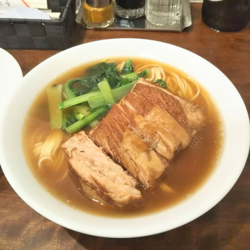 豚バラそば(海員閣)