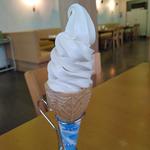 階上早生そば粉入りソフトクリーム