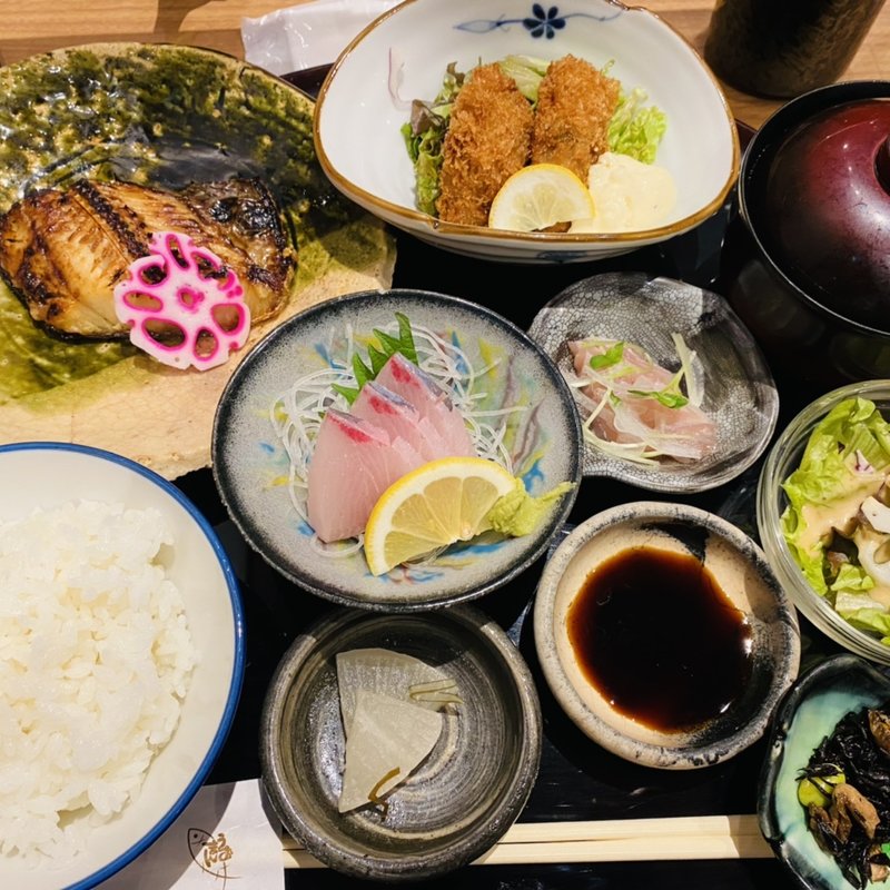 味覚御膳(旬和食　うおまん 淀屋橋odona )