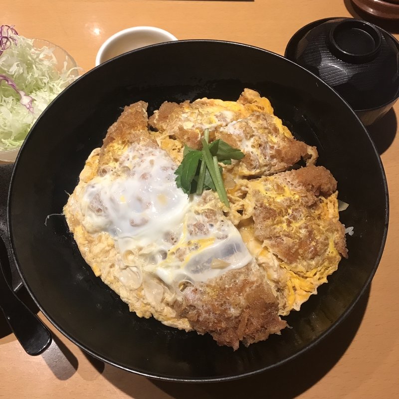 特選ロースかつ丼(とんかついなば和幸　小田急百貨店)