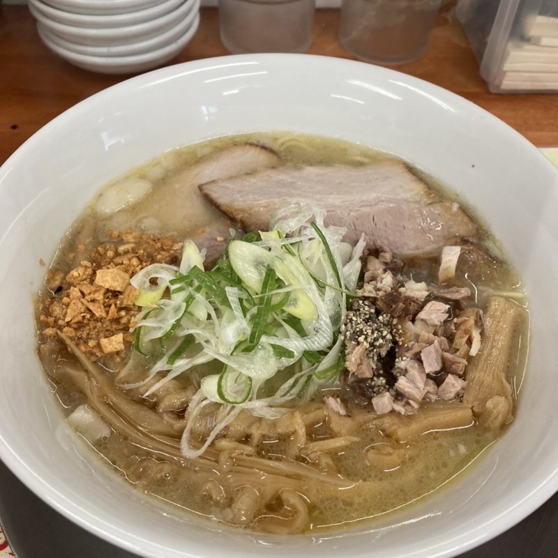 濃厚鶏豚ラーメン　塩細麺(栃木中華そば 神志)