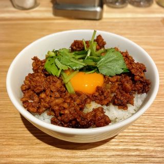 鶏そぼろ丼（小）(富ヶ谷 鳥と麺と)