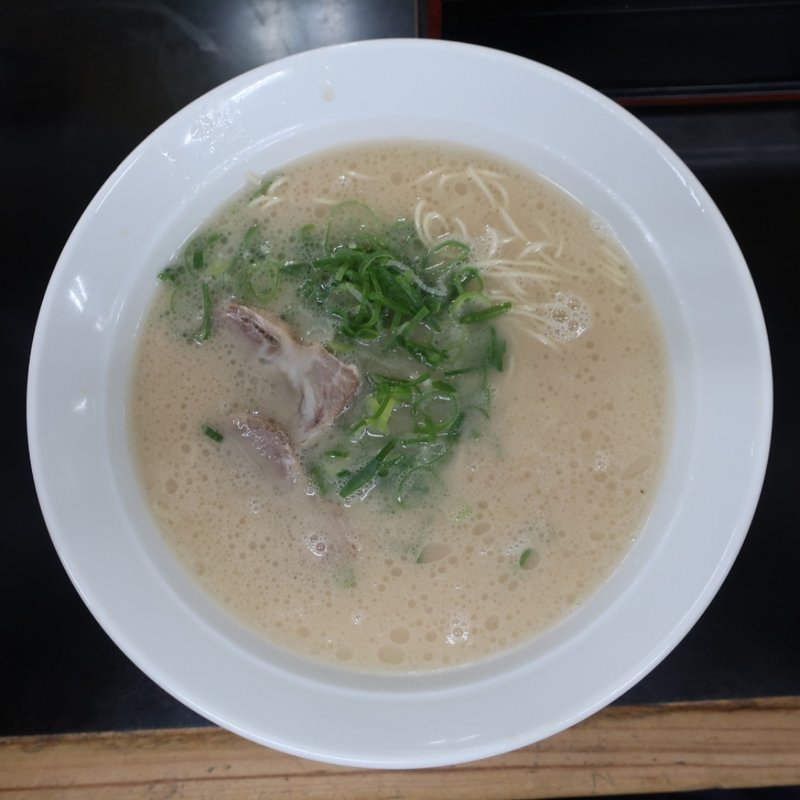 ラーメン(長浜らぁめん 小太郎 太宰府店)